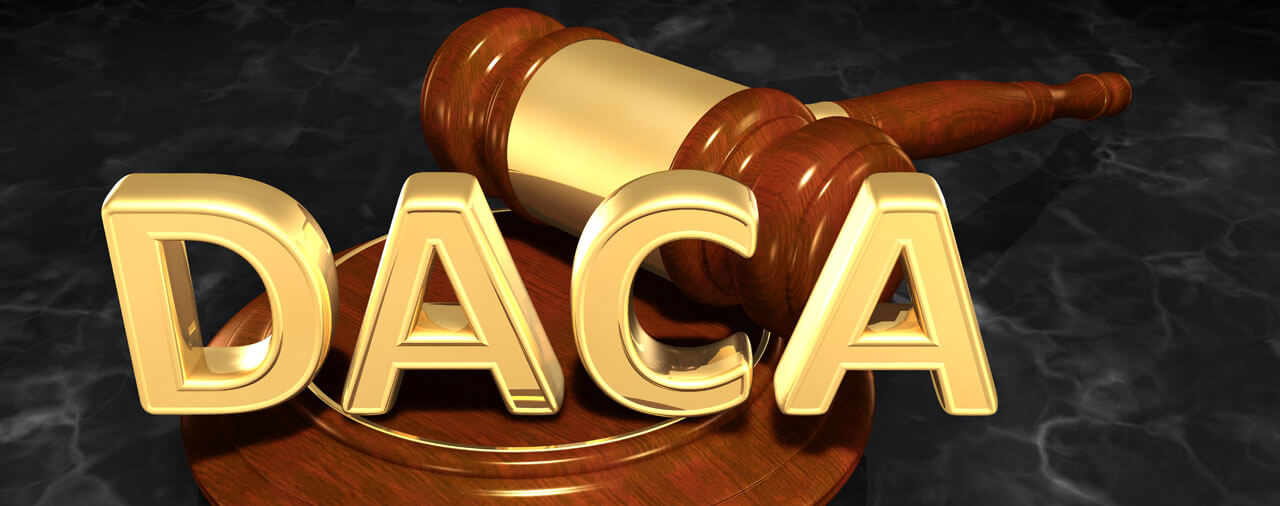 Верховный суд на данный момент отказал в отмене программы DACA