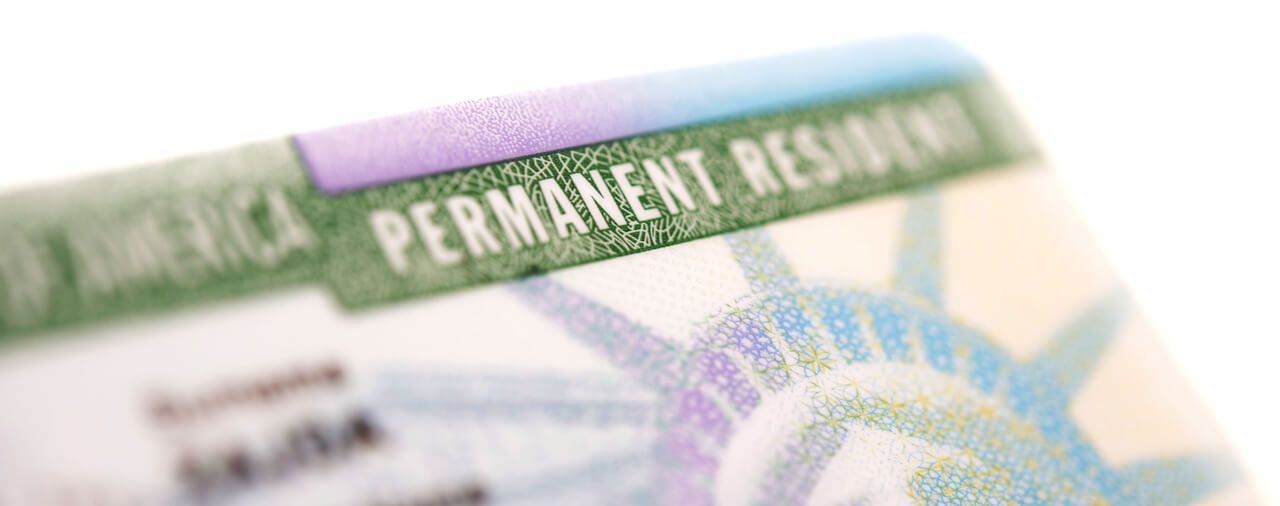 USCIS to Recall Approximately 8,543 Green Cards Due to Production Error