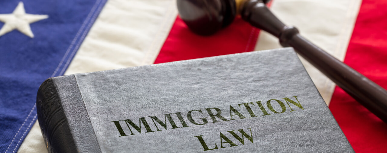 EOIR Swears in 15 New Immigration Judges on September 23, 2016